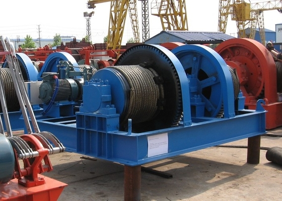وینچ برقی صنعتی چند زاویه ای 0.5T-60T با کنترل از راه دور بی سیم