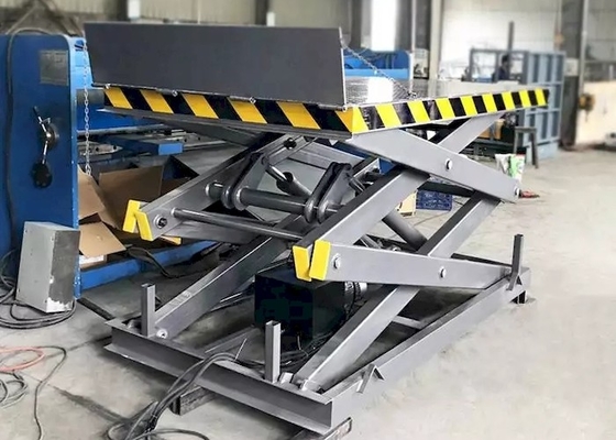 سکوی بالابر هیدرولیک AC380V بار سنگین 2000*2000 میلی متر بالابر قیچی بارانداز