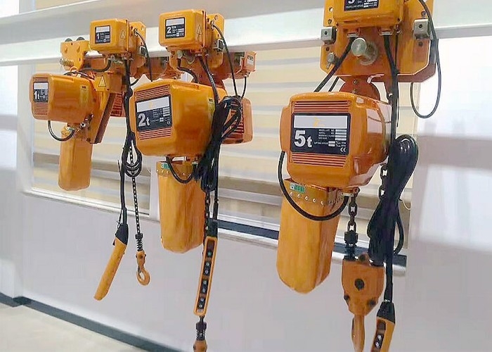 بالابر زنجیر برقی چرخ دستی موتوردار 1.5 تن با ریموت کنترل